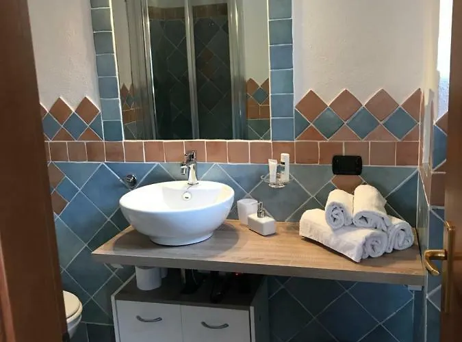 Monis Hogar * Арцакена